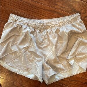 Old Navy Gray Athletic Shorts Lightweight Breathable